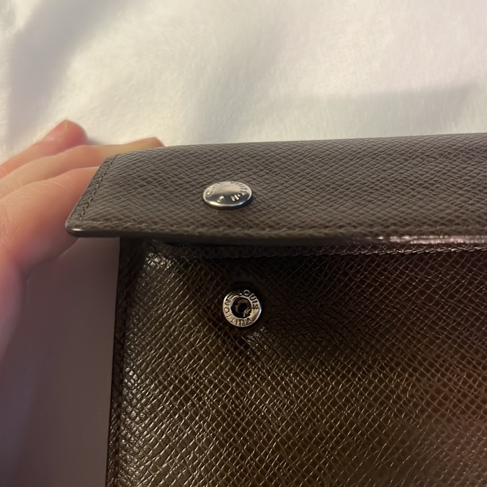 Like New Authentic Louis Vuitton Wallet Brown Saffiano Leather Italian - Picture 10 of 16